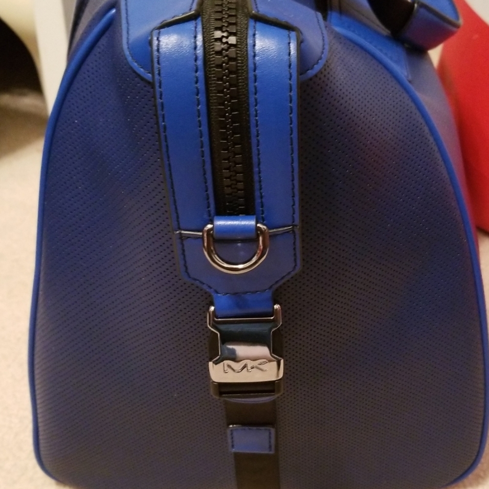 Traded Michael Kors Weekender Bag - Picture 3 of 8